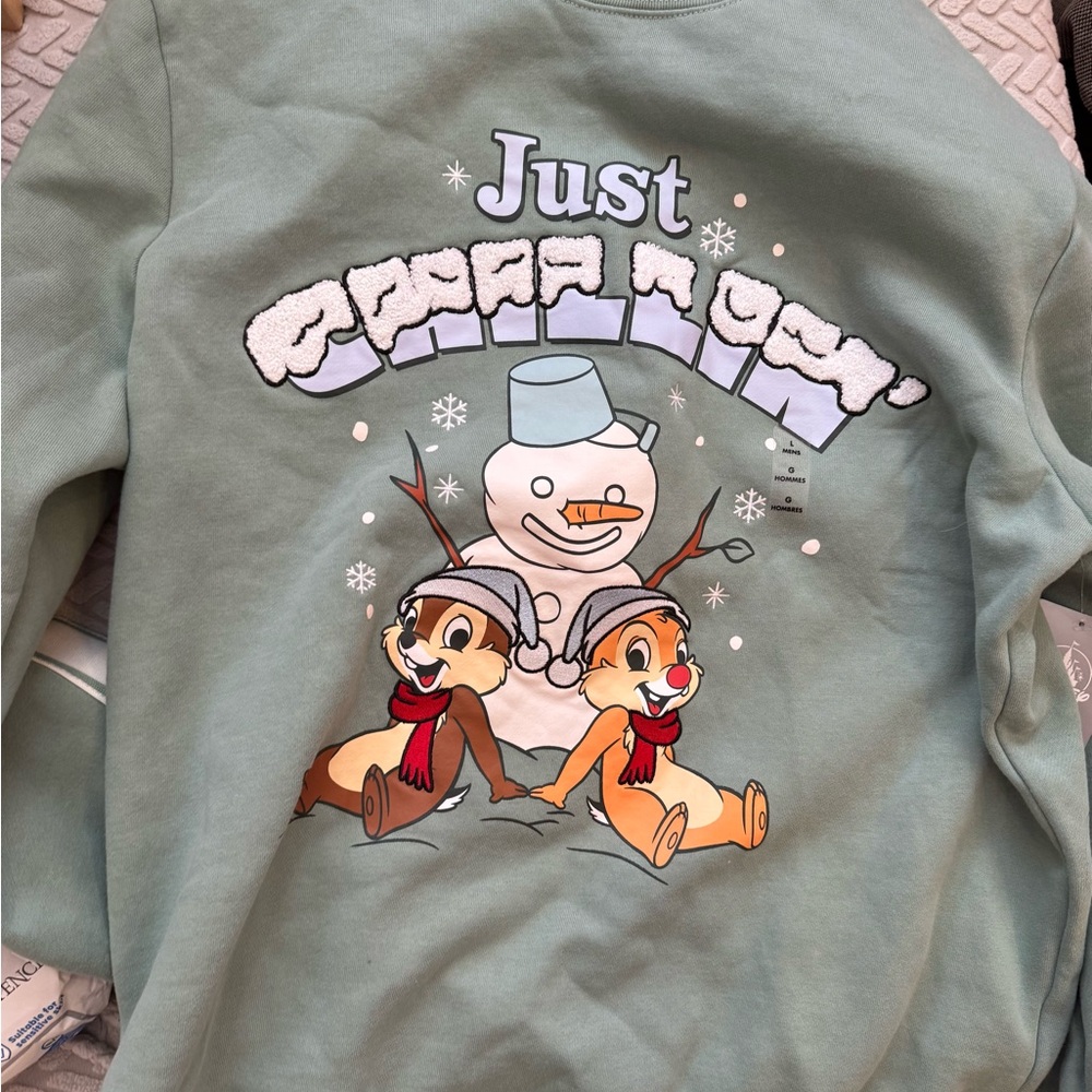 Disney store Chip and Dale winter just chilling green sweatshirt size large nwt